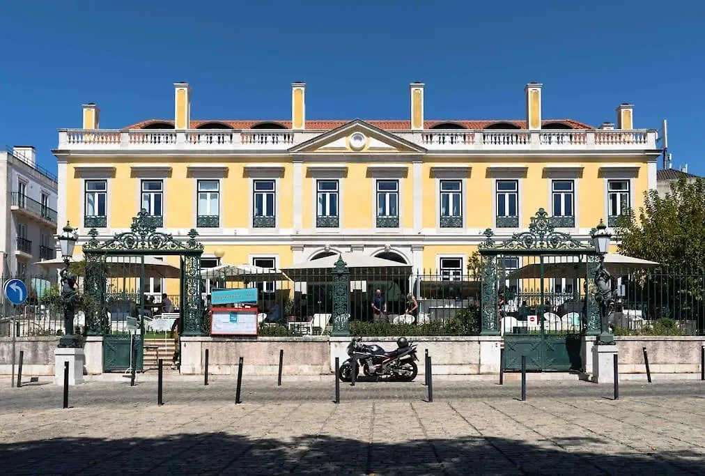 Historical 3 Bedroom Duplex Apartment In Lisboa 0*,